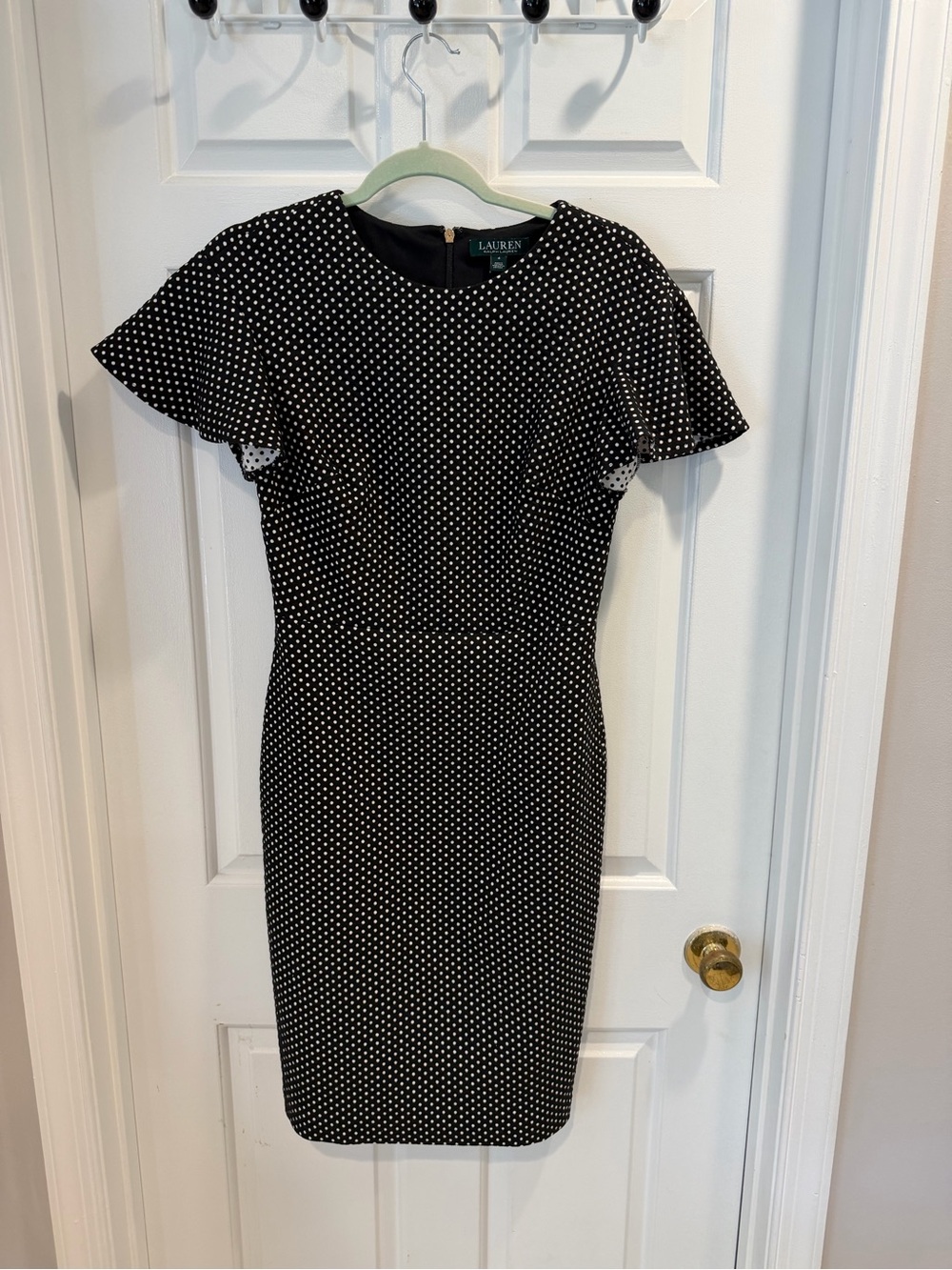 Lauren Ralph Lauren Black Polka Dot Flutter Sleeve Sheath Dress Sz 4